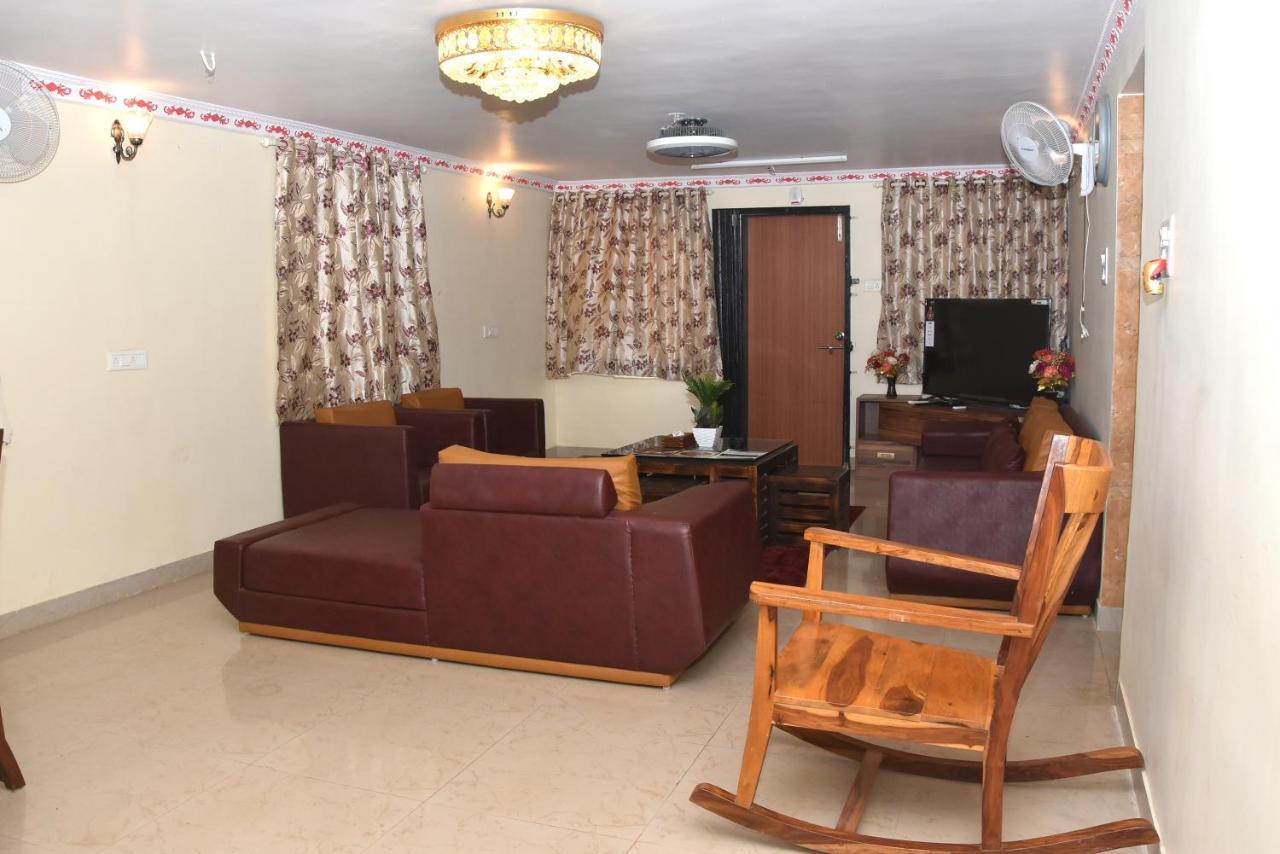 Quinte Hills Residency Villa Panchgani Exteriör bild