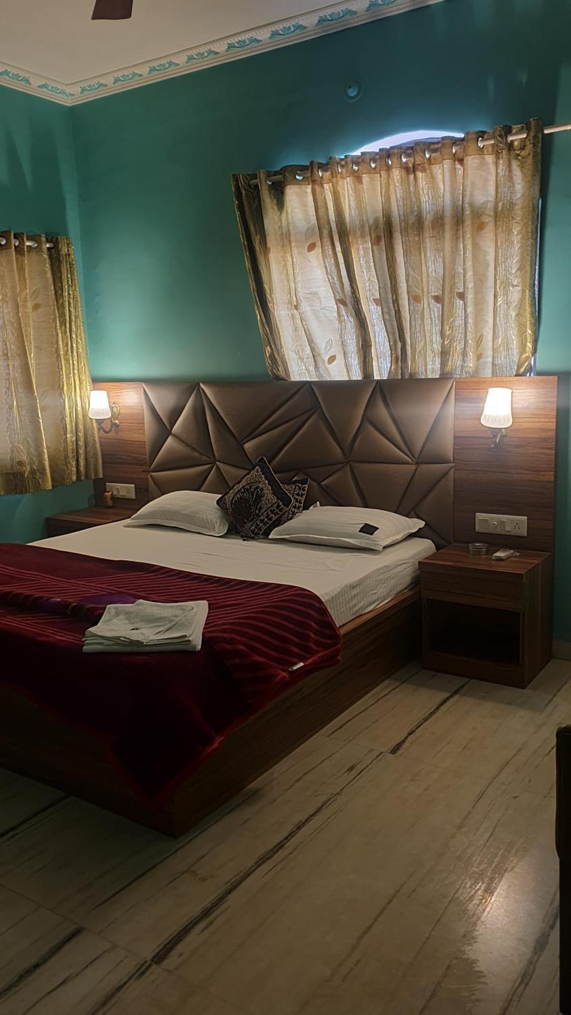 Quinte Hills Residency Villa Panchgani Exteriör bild