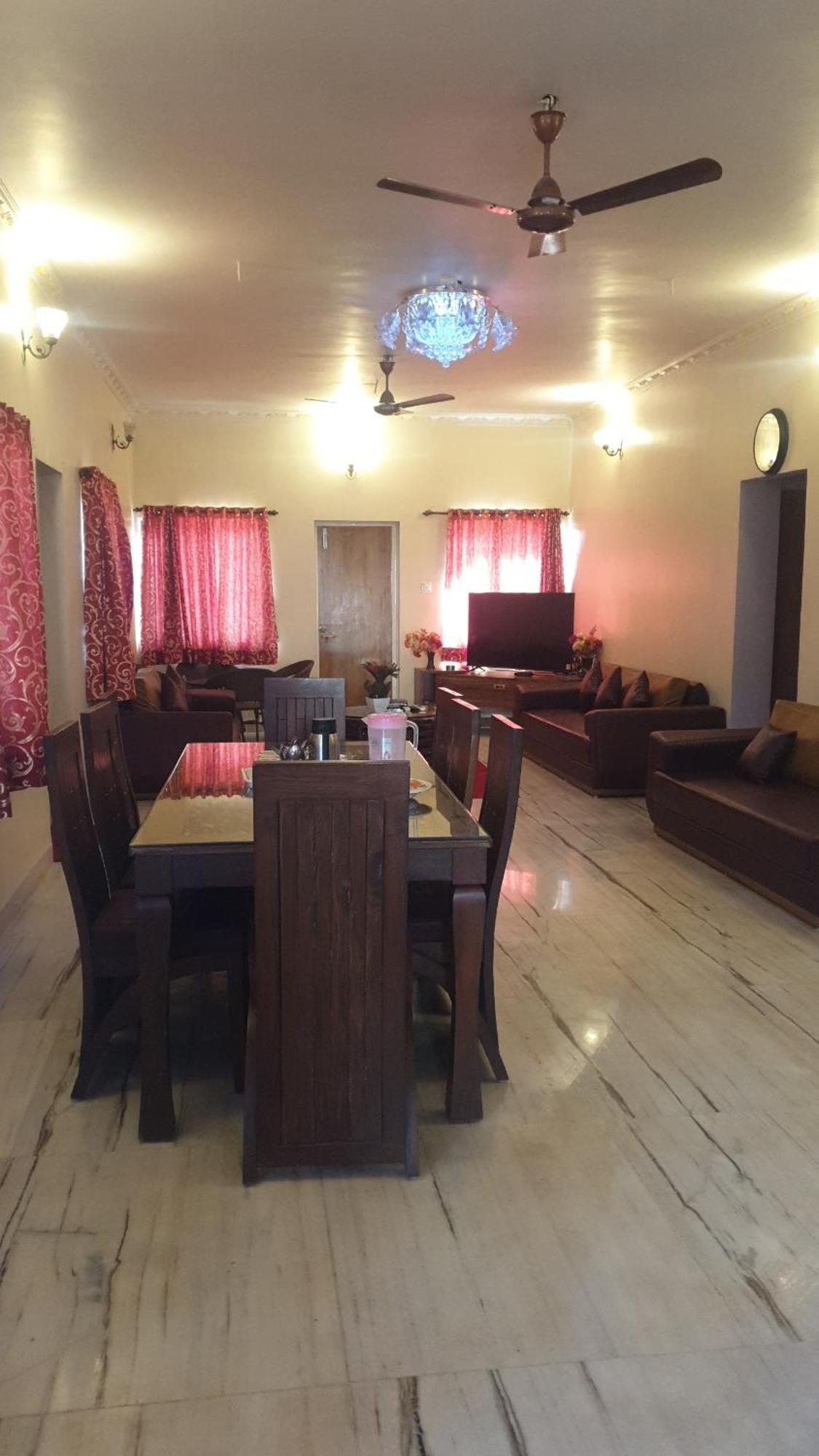 Quinte Hills Residency Villa Panchgani Exteriör bild