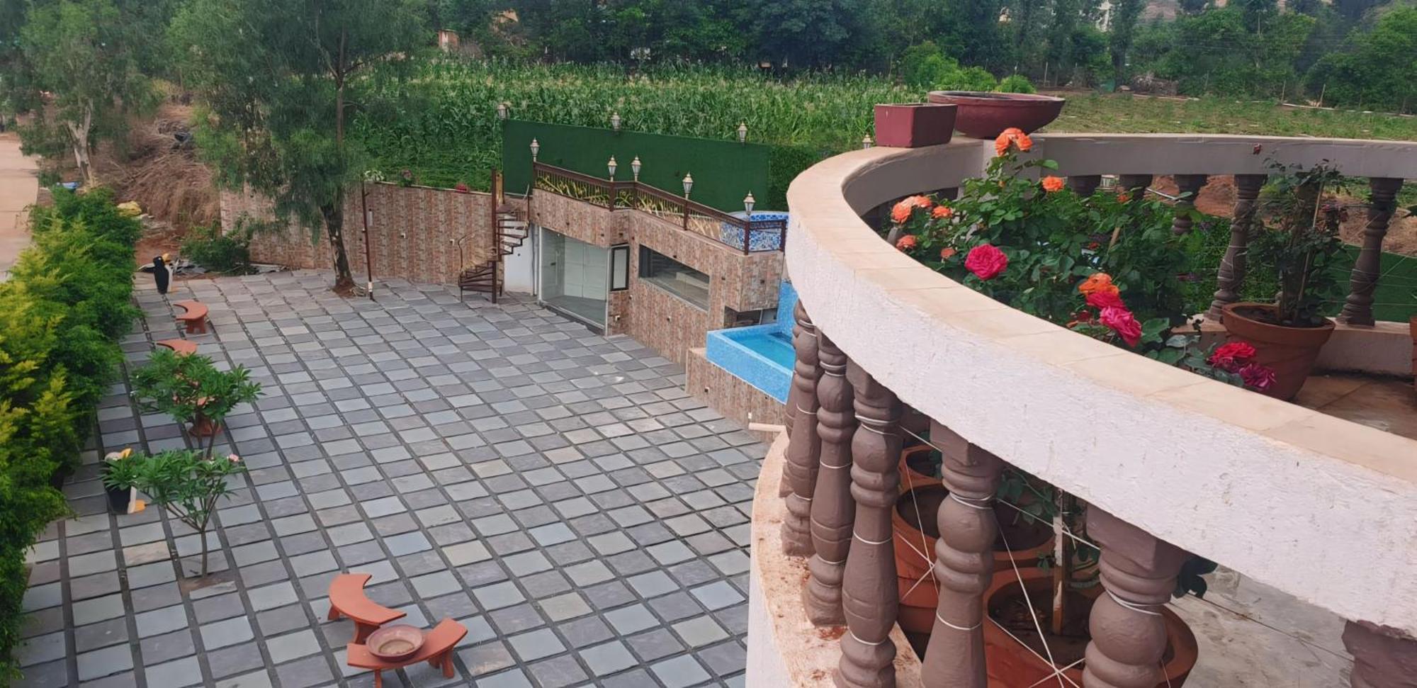 Quinte Hills Residency Villa Panchgani Exteriör bild